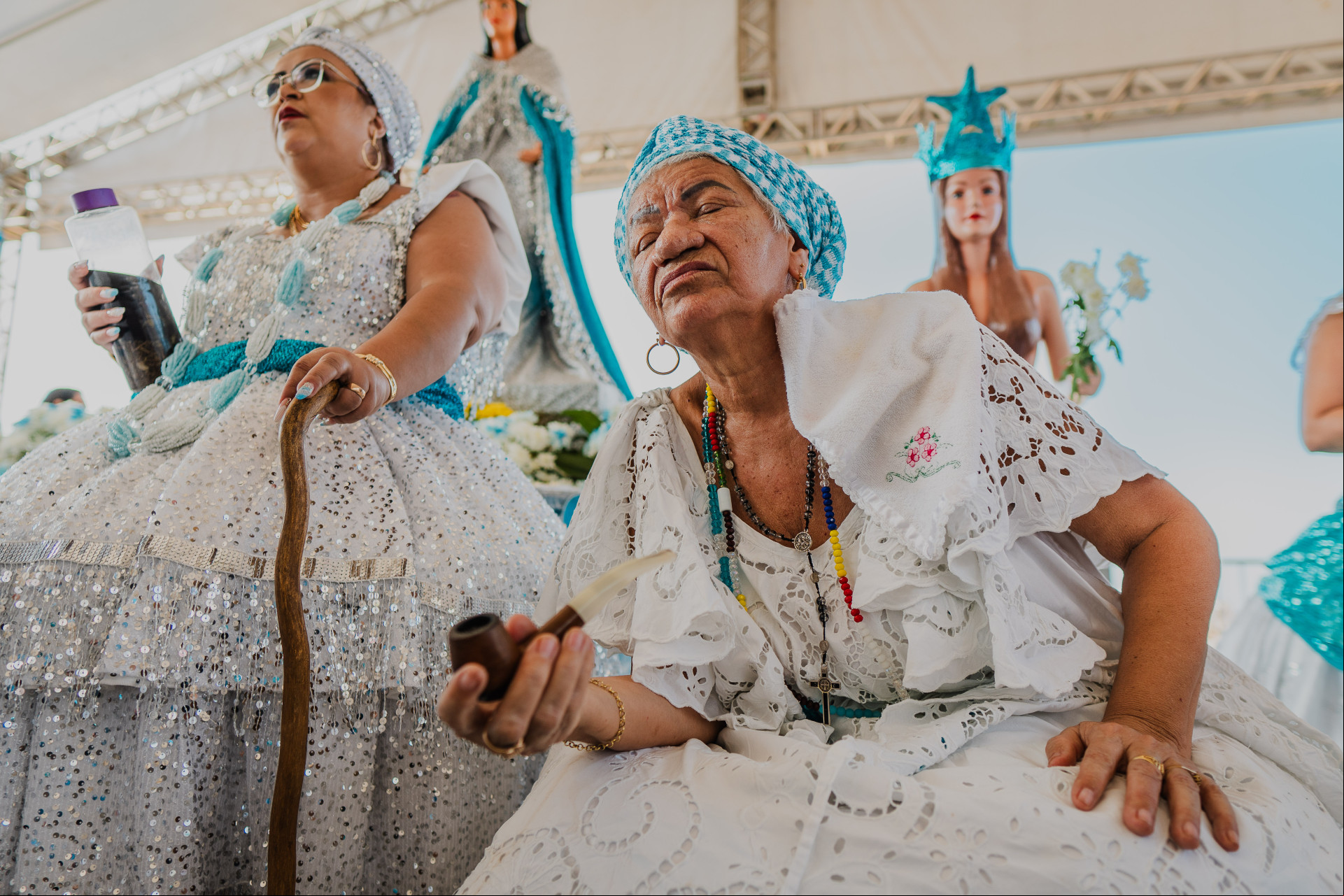 FORTALEZA-CE, BRASIL, 15-08-2024: Festa de Iemanjá, na Praia de Iracema, com grande estrutura disponibilizada aos terreiros e espaços de religiosos . (Foto: Fernanda Barros/O Povo)