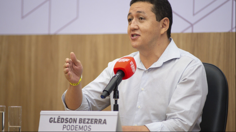 ATUAL prefeito, Glêdson Bezerra caiu 4,4 pontos percentuais