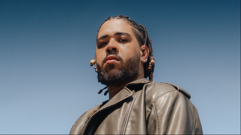 Pernambucano Ivyson faz show pela primeira vez em Fortaleza neste sábado durante o Festival Zepelim 2024