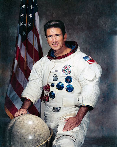 James Irwin - Nascido em 17/3/1930. Formado pela Academia Militar dos EUA/Universidade de Michigan. Pisou na Lua em 31/7/1971. Morreu em 8/8/1991, aos 61 anos.