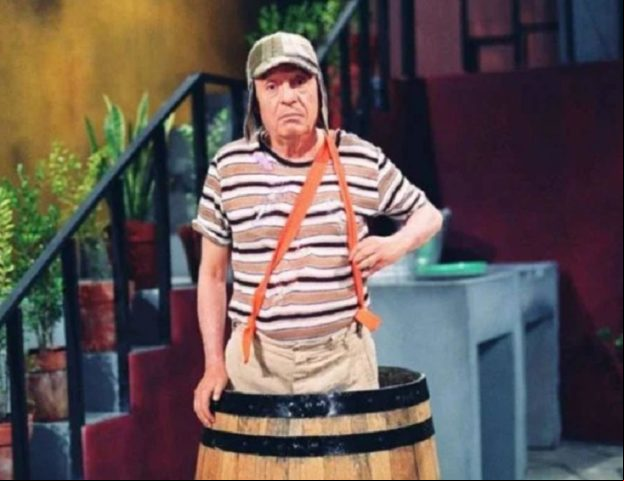 Nascido em 1972, Chaves chegou ao Brasil uma década depois e criou uma legião de fãs, com impacto cultural no transcorrer dos anos.