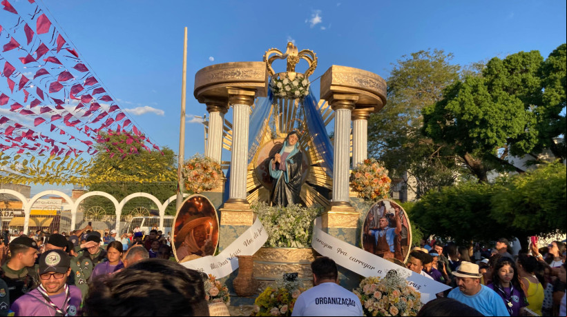 Procissão marca o encerramento da Romaria de Nossa Senhora das Dores em Juazeiro