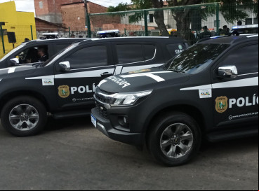 Imagem de apoio ilustrativo: viaturas da Polícia Civil do Estado do Ceará 