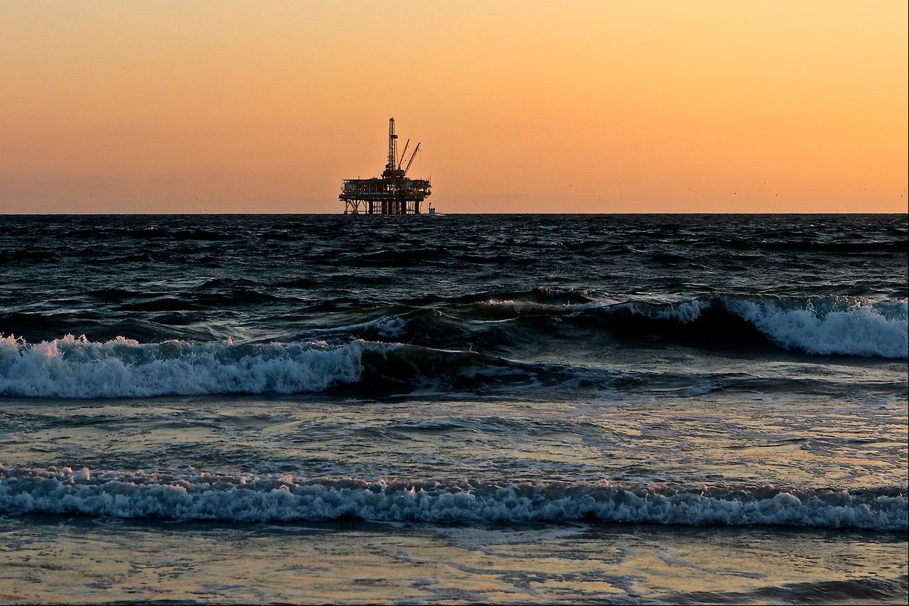 Isso daria um fôlego para a Arábia na área de Turismo, já que a grande riqueza do país, o petróleo, é um produto que um dia vai acabar.