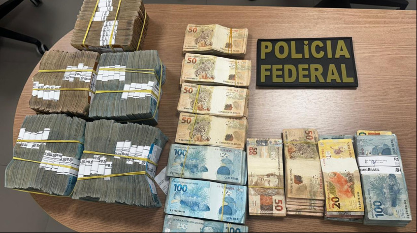 A Polícia investiga a origem e o destino do valor em espécie