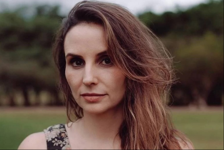 Petra Costa - Cineasta que ganhou projeção nos últimos anos, especialmente pelo documentário “Democracia em Vertigem”, de 2019, que traz bastidores do processo de impeachment da presidente Dilma Rousseff.