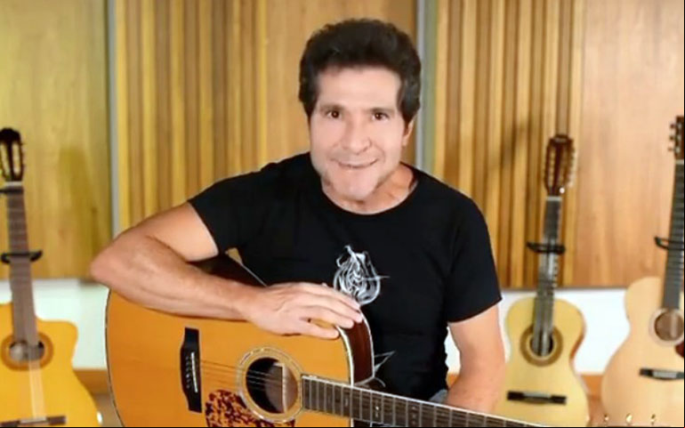 Daniel - Vencedor de dois prêmios do Grammy Latino, o cantor natural de Brotas (SP) iniciou a trajetória formando dupla com João Paulo, que morreu em acidente rodoviário em 1997. Desde então, segue carreira solo.
