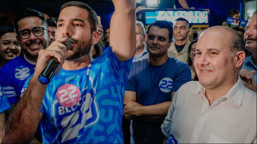 Roberto Cláudio apoiou a campanha de André Fernandes para a Prefeitura de Fortaleza no segundo turno das eleiçoes de 2024