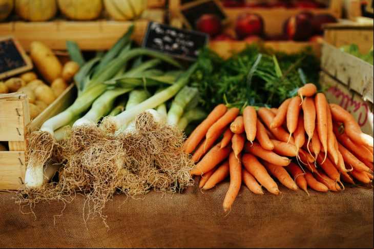 Nesses lugares, é possível encontrar uma variedade de suplementos produzidos a partir de “superfoods”, isto é, alimentos ricos em vitaminas e minerais, especialmente os cogumelos funcionais.