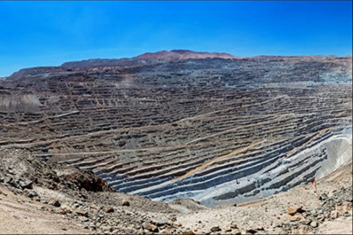 República Democrática do Congo - 14 milhões de quilates. O governo do país africano tem um produtor comercial em associação com uma empresa belga. E a maior parte da produção é do setor informal, com empresas de mineração.