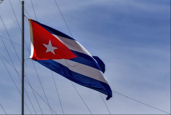 Em 2022, os cubanos votaram a favor de legalizar o casamento entre pessoas do mesmo sexo. A ilha comunista é o 33º país do mundo a deixar de definir o matrimônio como um ato exclusivamente entre homem e mulher.