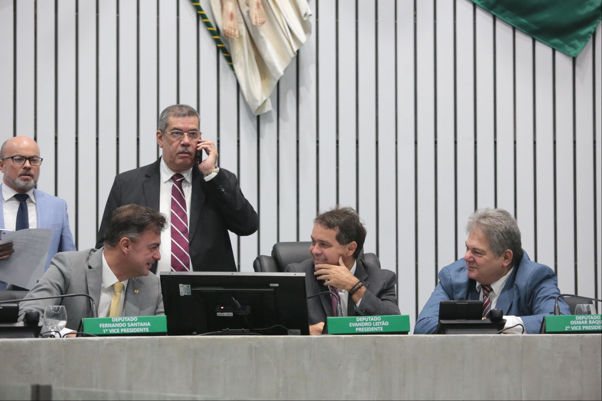 FORTALEZA-CE, BRASIL, 05-112024: Evandro Leitão reinaugura plenário da assembleia legislativa após incêndio. (foto: Fabio Lima/ OPOVO)