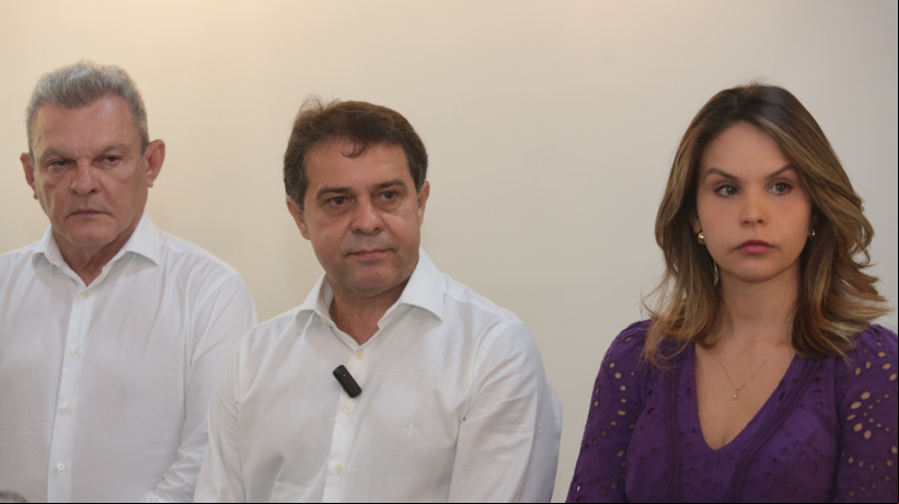 A transição de cargo do atual prefeito, José Sarto (PDT) para o futuro gestor da Prefeitura de Fortaleza, Evandro Leitão (PT), ocorrerá no dia 1° de janeiro de 2025, no Paço Municipal.