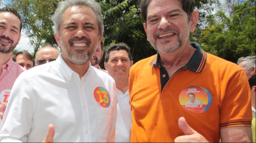 O governador Elmano de Freitas (PT) e o senador Cid Gomes (PSB) 