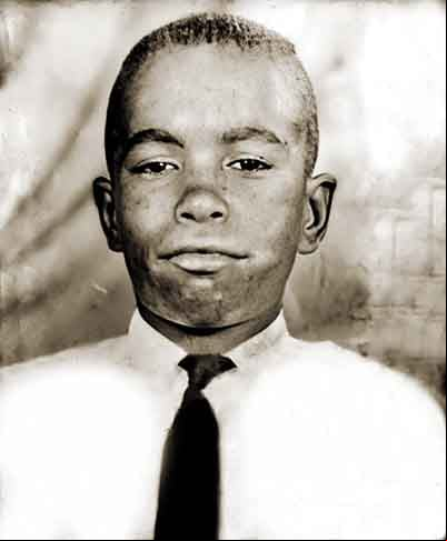 Luiz Antônio Feliciano Marcondes nasceu em Nova Iguaçu, no Rio de Janeiro, dia 29 de junho de 1949. Filho de músico, ganhou um concurso de cantores mirins, aos dez anos de idade, interpretando um samba de Jamelão.
