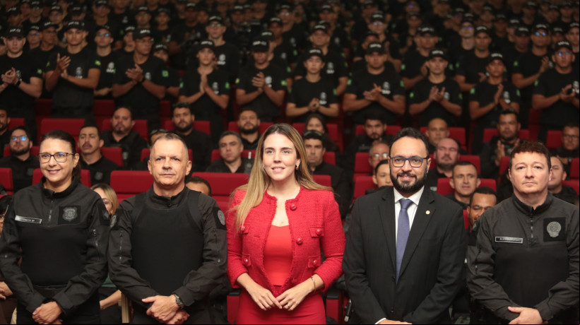 FORTALEZA-CE, BRASIL, 21.11.2024: Jade Romero, vice-governadora. SAP realiza aula inaugural para novos policiais penais. (foto: Fabio Lima/ OPOVO)