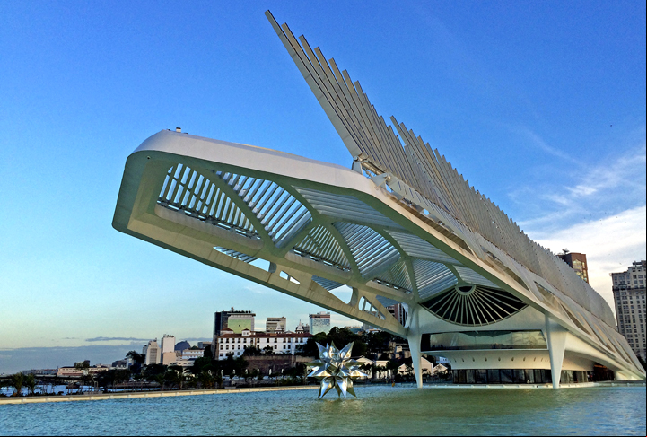 O Rio de Janeiro também tem muitos museus como o Amanhã, Arte do Rio, Arte Moderna, da República, Histórico Nacional, Aeroespacial, Astronomia, entre outros.