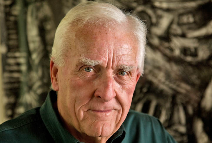 Richard Farson foi um dos destaques do filme. Ele foi psicólogo, educador e presidente do Western Behavioral Sciences Institute, conhecido por seu trabalho inovador em diversas áreas como psicoterapia de grupo, direitos das crianças, liderança organizacional, educação a distância e design.