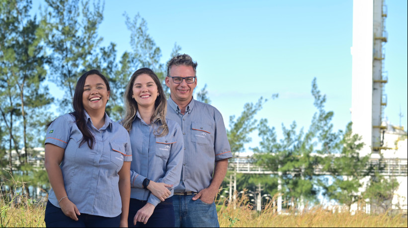 Dentre os projetos socioambientais, o Grupo ArcelorMittal também definiu a meta global de ter 25% de mulheres em cargos de liderança até 2030
