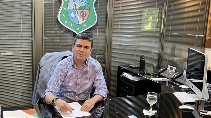 Jornalista Chagas Vieira tomou posse como secretário da Casa Civil no governo Elmano