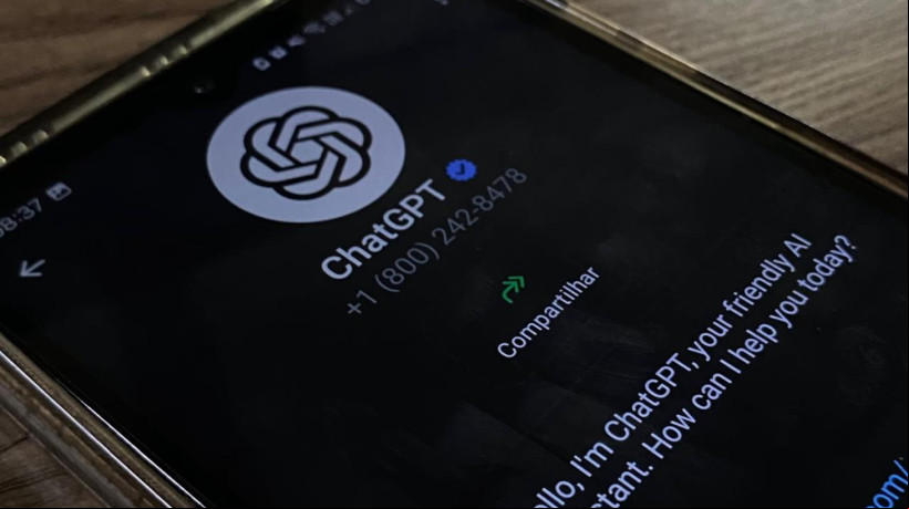 ChatGPT chega ao WhatsApp e traz recursos como ligação, entenda