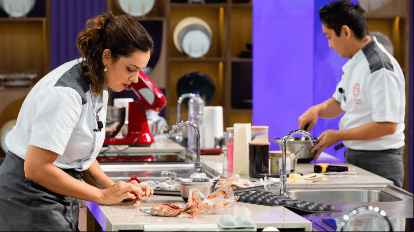 Cesar e Luisa disputam o troféu inédito no MasterChef Confeitaria
 