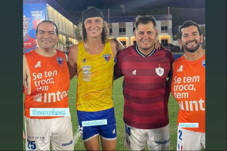 David Luiz ao lado de Marcelo Paz em "rachão" no CT do Fortaleza, em dezembro de 2024 David Luiz ao lado de Marcelo Paz em "rachão" no CT do Fortaleza, em dezembro de 2024