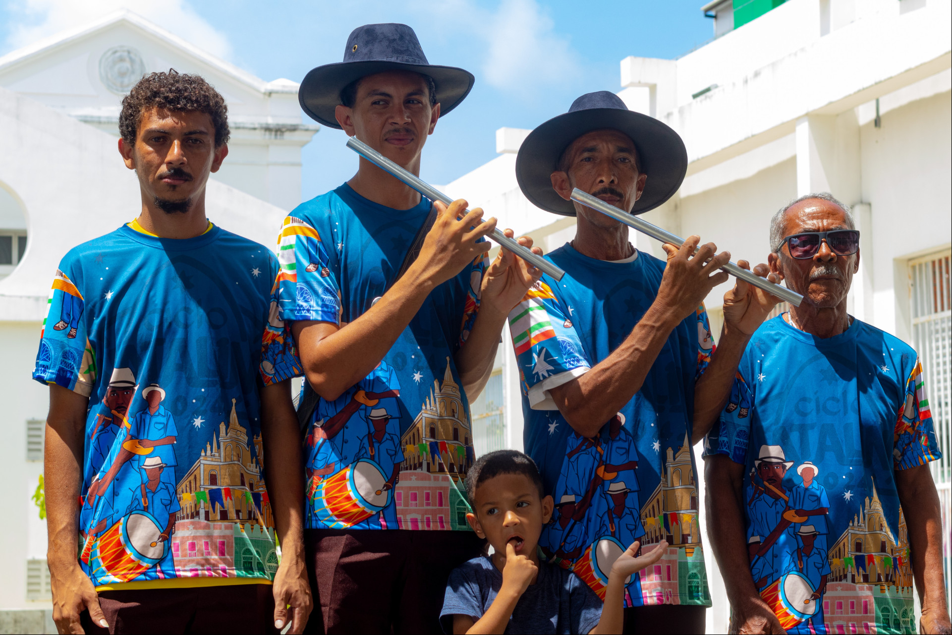 Fortaleza- CE, Brasil, 05-01-25: Mostra Estadual Ceará Ciclo Natalino celebra o Dia de Reis com cultura e família. A Banda Cabaçal São José, de Missão Velha, já está na 6ª geração da família do mestre Cícero Ribeiro e caminha para o bicentenário (Fotos: Lorena Louise / Especial para O POVO)