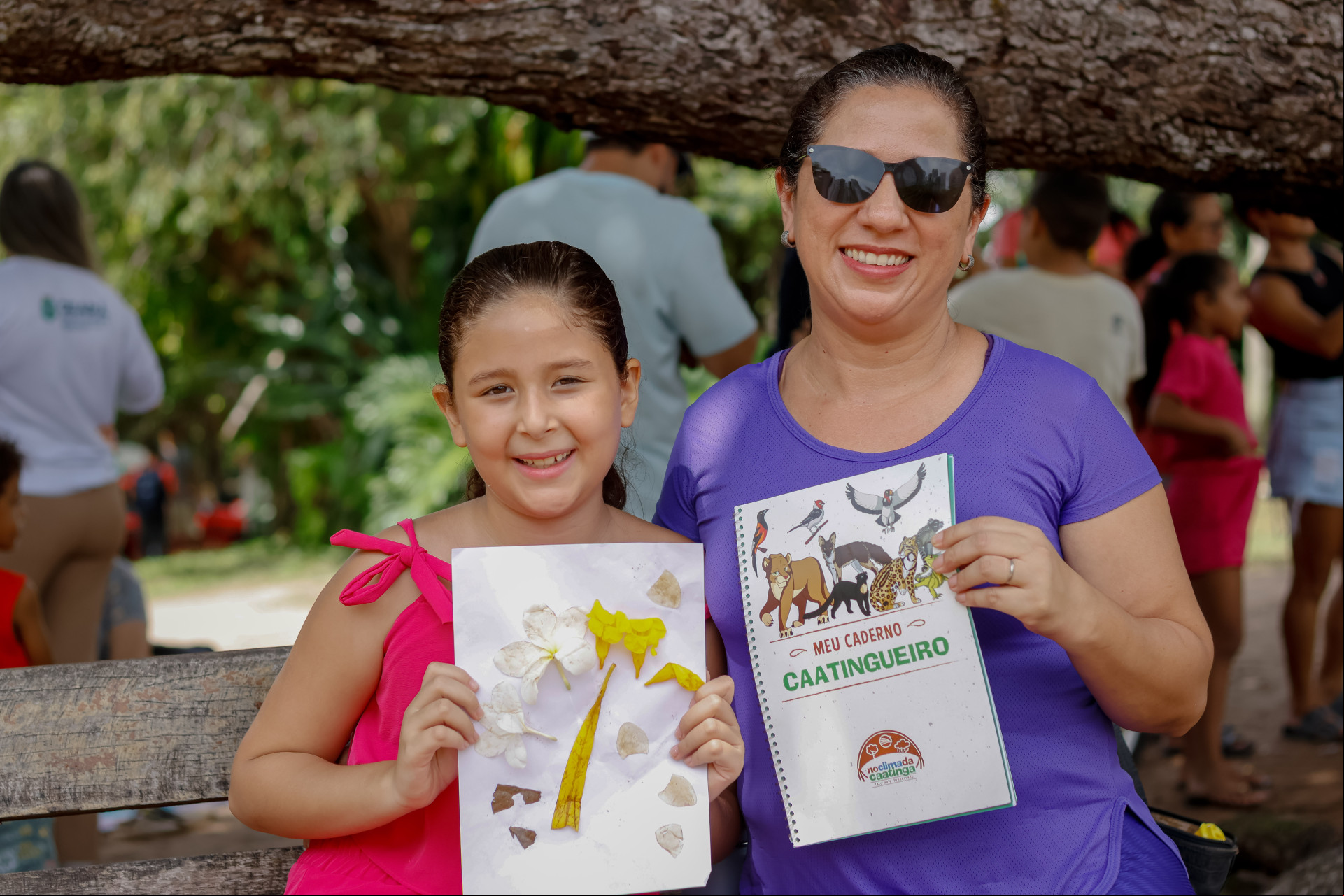 FORTALEZA, CEARÁ, BRASIL- 12.01.2025: Arlene de Oliveira, 42 anos / Maria Alice de Oliveira, 9 anos. Abertura do Projeto Férias no Parque 2025, no Parque do Cocó. (Foto: Aurélio Alves/Jornal O POVO) FORTALEZA, CEARÁ, BRASIL- 12.01.2025: Arlene de Oliveira, 42 anos / Maria Alice de Oliveira, 9 anos. Abertura do Projeto Férias no Parque 2025, no Parque do Cocó. (Foto: Aurélio Alves/Jornal O POVO)