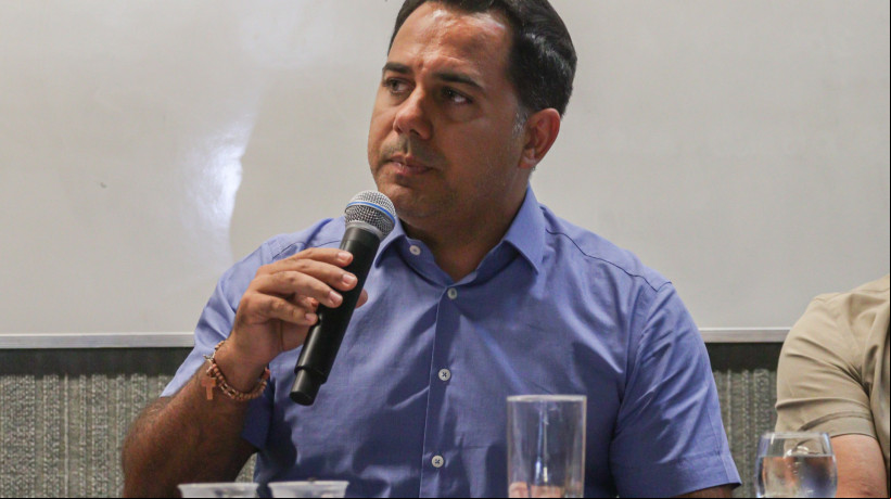Prefeito do Iguatu, Roberto Filho tentava reverter bloqueio de contas do Município