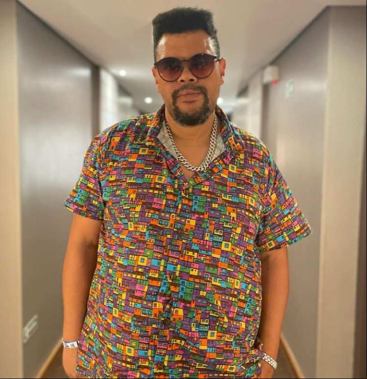 Babu Santana (BBB 20): O ator terminou em quarto lugar e depois de sair do reality show assinou contrato com a TV Globo. Ele estrelou campanhas para Estomazil e Omo. Além disso, fez publicidade para Seara, Americanas, Piay, Gillette, FIat, Wizard e iFood.