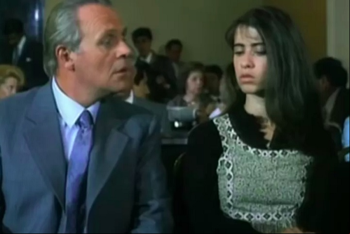 Torres também trabalhou em Homem de Guerra (1991), no qual contracenou com o renomado ator Anthony Hopkins.
