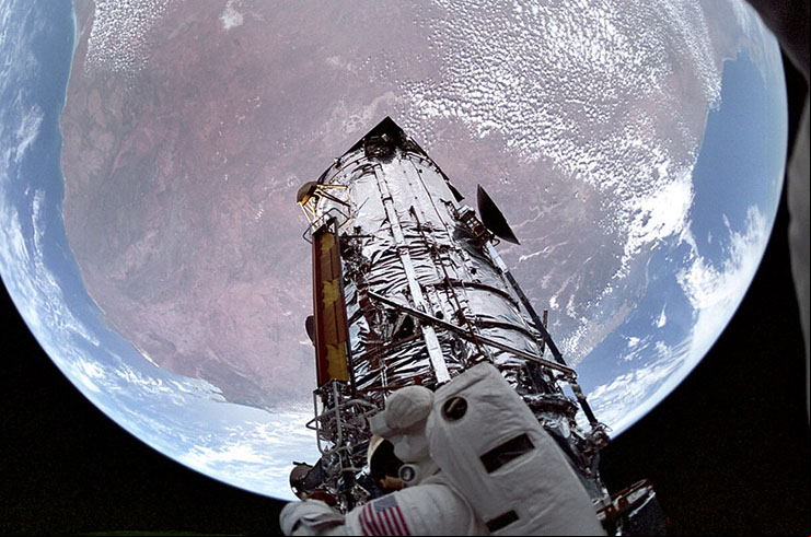 O grande objetivo da NASA é a exploração espacial e a pesquisa científica relacionada ao espaço, como o estudo de planetas, estrelas, galáxias, além da pesquisa sobre o nosso planeta.
