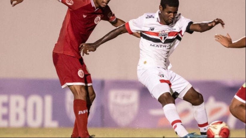 Lucas Ferreira e Matheus Alves serão opções do treinador para o duelo contra a Portuguesa, pela quinta rodada do Paulistão 