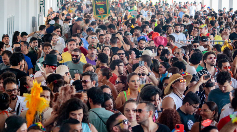 Como evitar furtos e roubos durante o Carnaval
