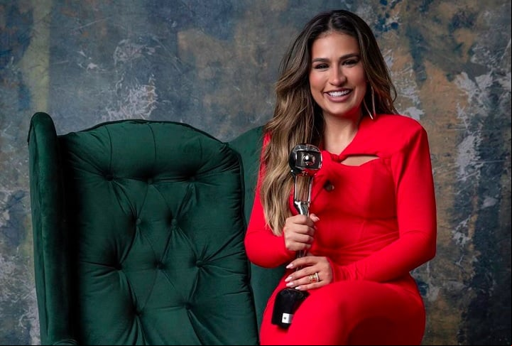 Em 2023, já havia levado o troféu na mesma categoria com a música “Erro Gostoso”.
