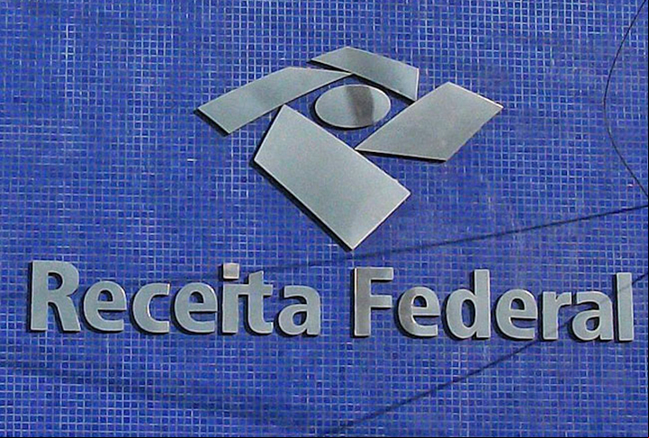 Outro erro está na não inclusão dos aluguéis. Muita gente não sabe que ele deve constar na lista de ganhos, mas também há quem não declare de forma proposital.