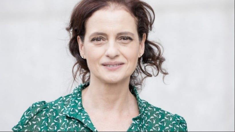 Com peça em cartaz em Fortaleza, Denise Fraga participa de debate sobre teatro na Vila das Artes