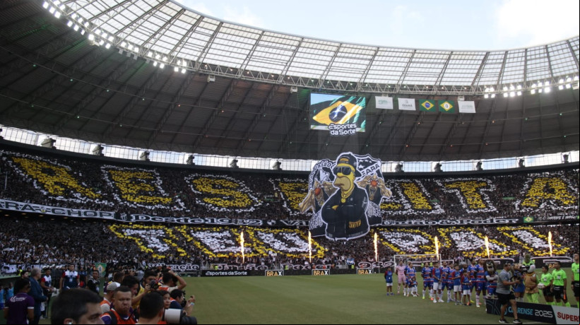 Imagens do fotojornalista Samuel Setubal do Clássico Rei do segundo jogo das finais do Cearense 2025