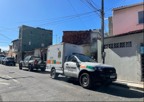 Policiamento foi acionado após os três homicídios Policiamento foi acionado após os três homicídios