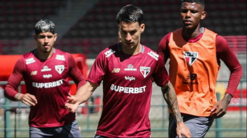 Luiz Gustavo, Oscar e Lucas Moura não treinaram nesta terça-feira. Treinador dividiu o elenco em dois e promoveu coletivo