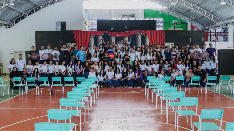 Escola Estadual de Ensino Profissional Salaberga Torquato Gomes de Matos realiza ensaio geral da Paixão de Cristo