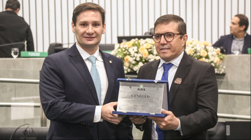 Deputado estadual Marcos Sobreira (PSB) e o diretor-presidente da Ceneged, Renato Felipe