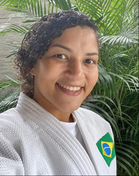 Entre as celebridades piauienses, está a judoca Sarah Menezes, nascida em Teresina em 26/3/1990. Ela é a primeira mulher brasileira a conquistar medalha de ouro no Judô em Jogos Olímpicos (Londres, 2012).