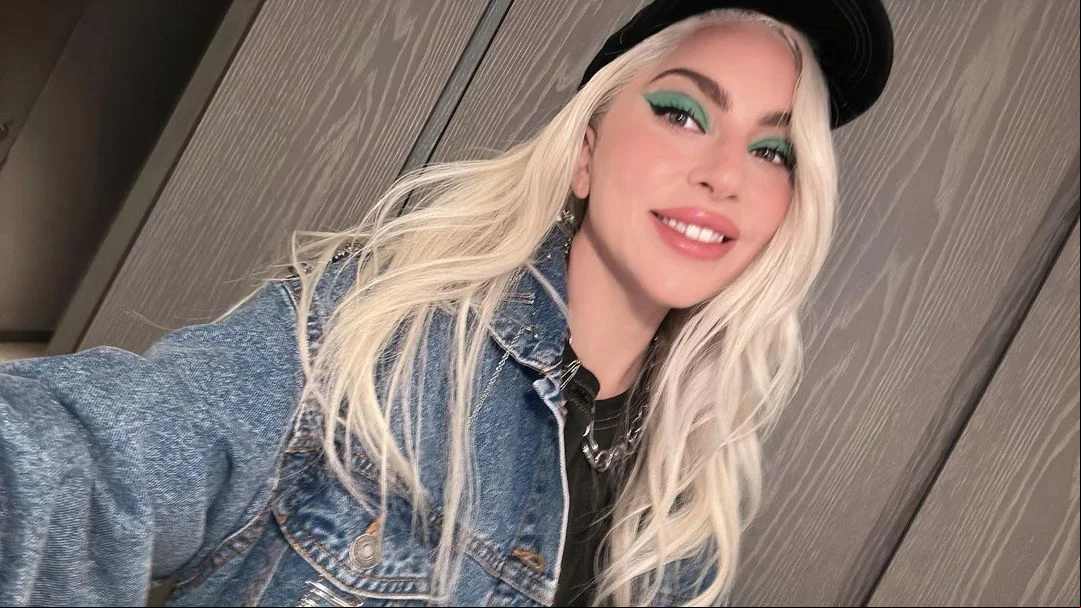 No próximo dia 3 de maio, um sábado, a Praia de Copacabana receberá show gratuito da popstar Lady Gaga, nos moldes do que aconteceu com Madonna em 2024.