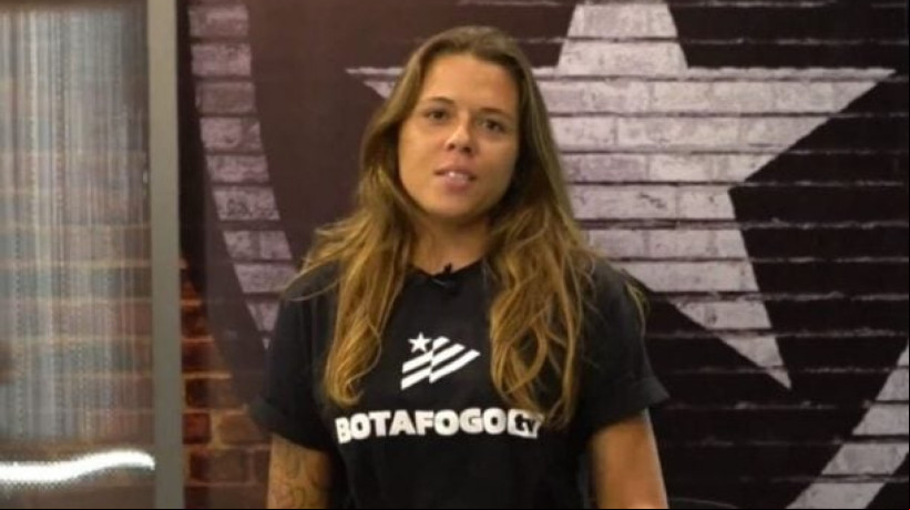 Cláudia Sette, mãe de Hanna Santos, pivô da separação de Artur Jorge, desprezou a postura da filha e expôs disputa judicial após suposta fraude 