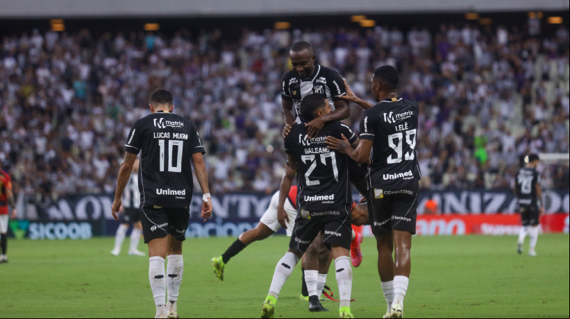 E - BRASILEIRO A 2025, CEARÁ X BRASILEIRO A 2025, CEARÁ X SPORT - Galeano jogador do Ceará comemora seu gol durante partida contra o Sport no estádio Arena Castelão pelo campeonato Brasileiro A 2025