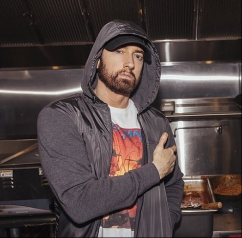 EMINEM - Rapper, compositor, produtor musical e ator americano. Nascido em Setor Joseph, no Missouri, em 17/10/1972.