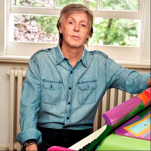 PAUL MCCARTNEY- Cantor, compositor, multi-instrumentista, produtor musical, empresário e ativista, ex-integrante dos Beatles. Nascido em Liverpool, na Inglaterra, em 18/6/1942.