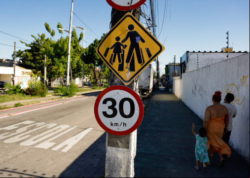 ï¿¼TRECHO residencial terÃ¡ limite de velocidade de 30 km/h